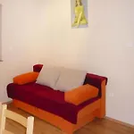 3-person In Starigrad Paklenica