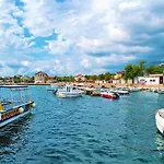 3-person In Daire Starigrad Paklenica