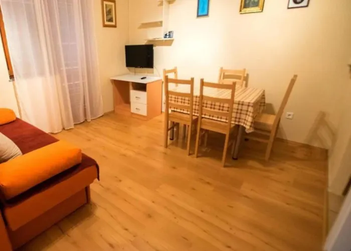 3-person In Apartamento