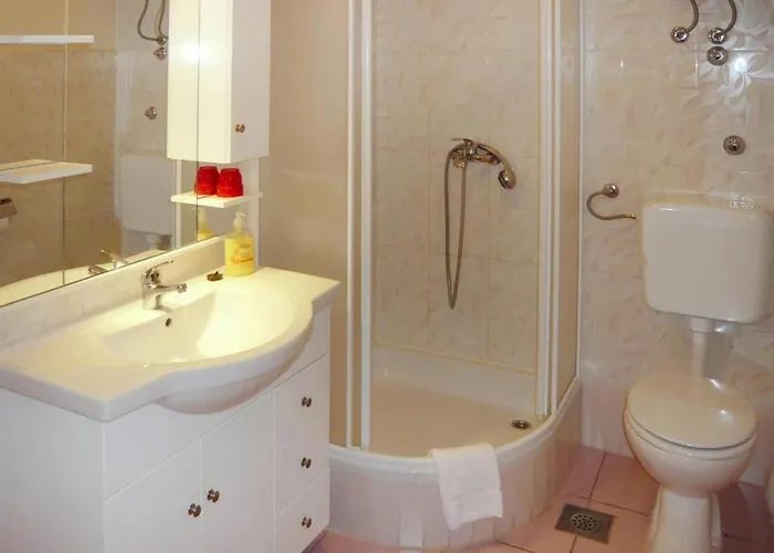 3-person In Apartamento *